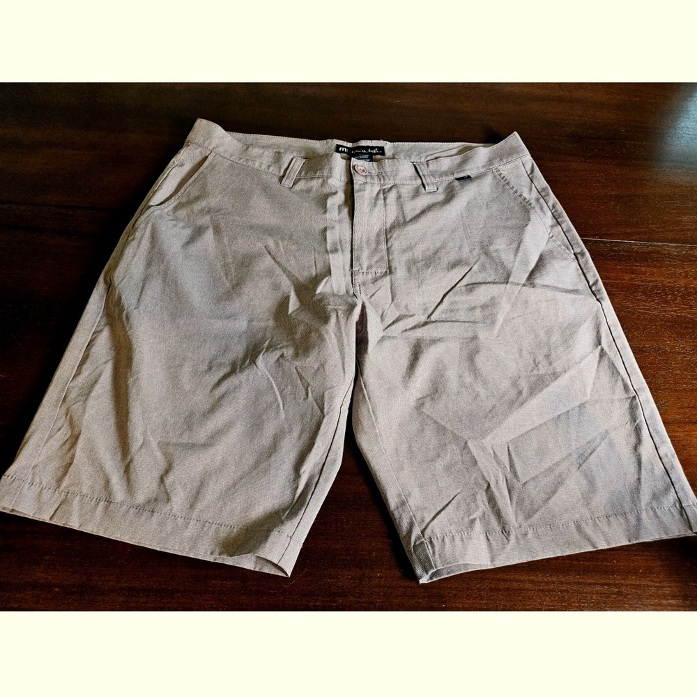 Travis Mathew Golf Shorts Mens 36 Burgandy Micro Pattern Stretch Performance